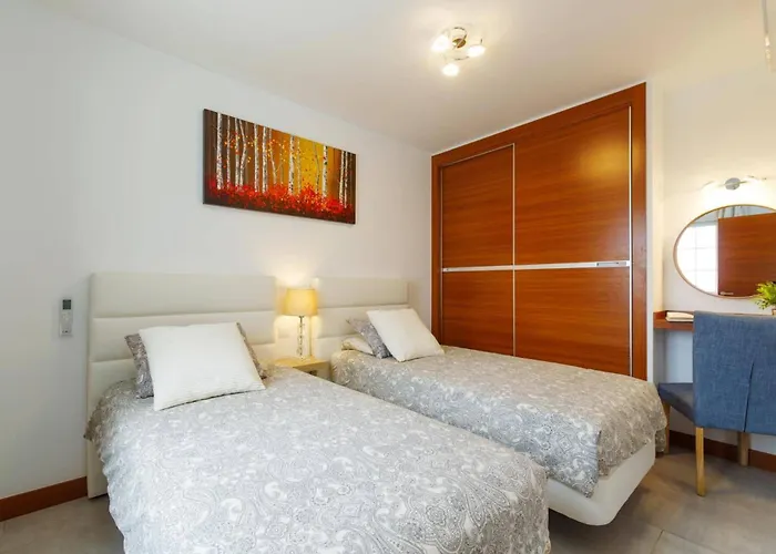 Amaia By * Πλάγια Μπλάνκα